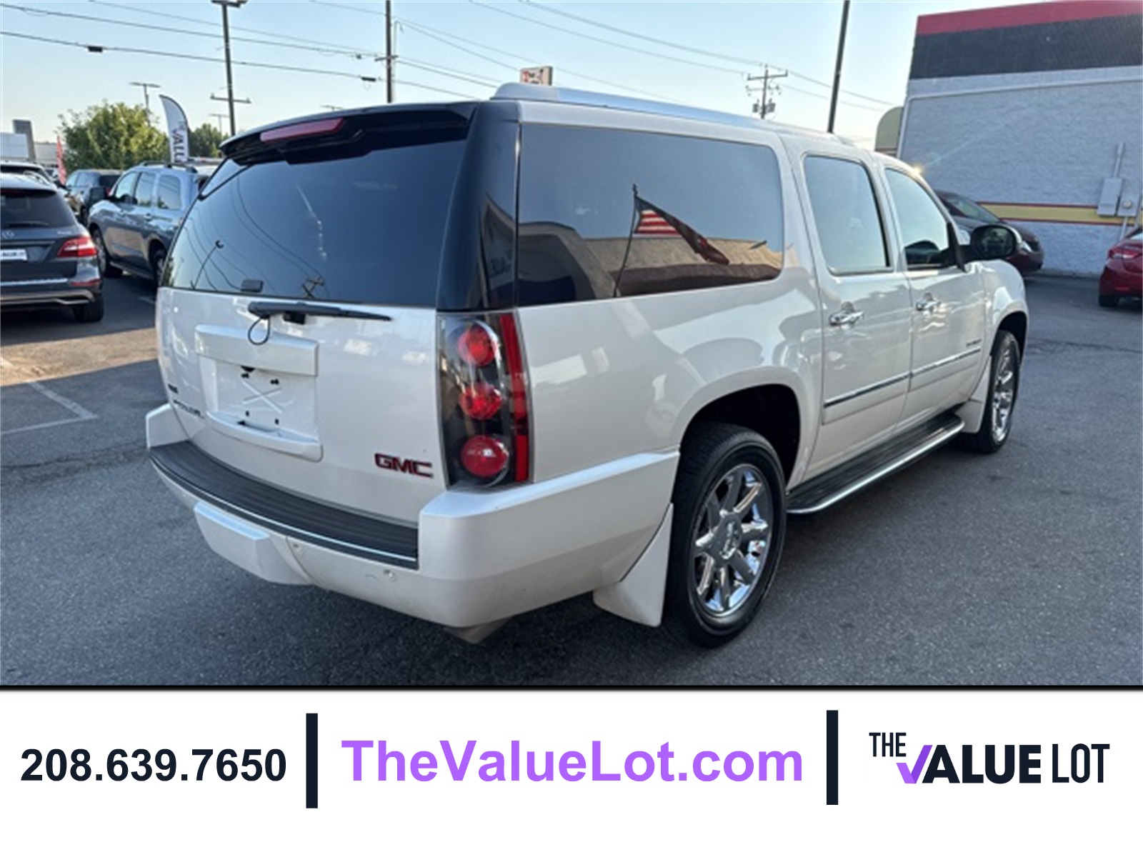 2012 Gmc Yukon XL Denali photo 4
