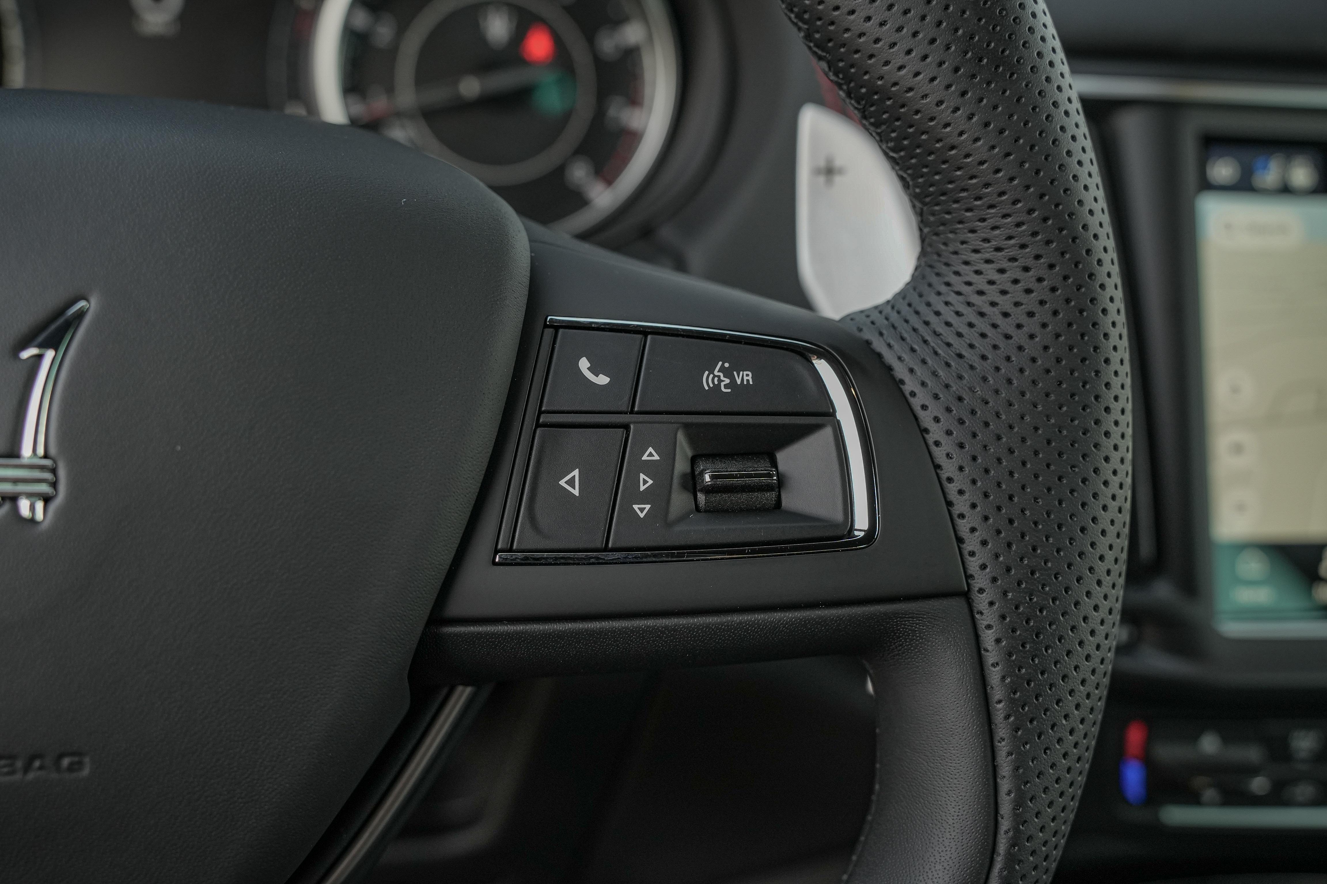 2024 Maserati Levante GT photo 6