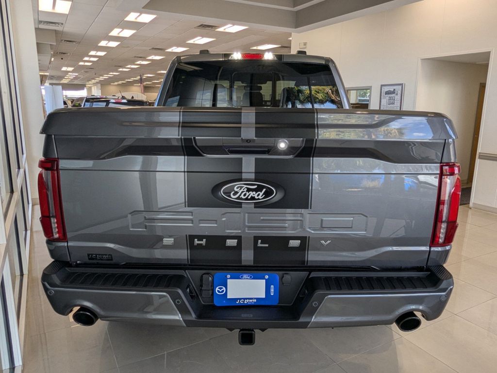 2025 Ford F-150 Lariat photo 5