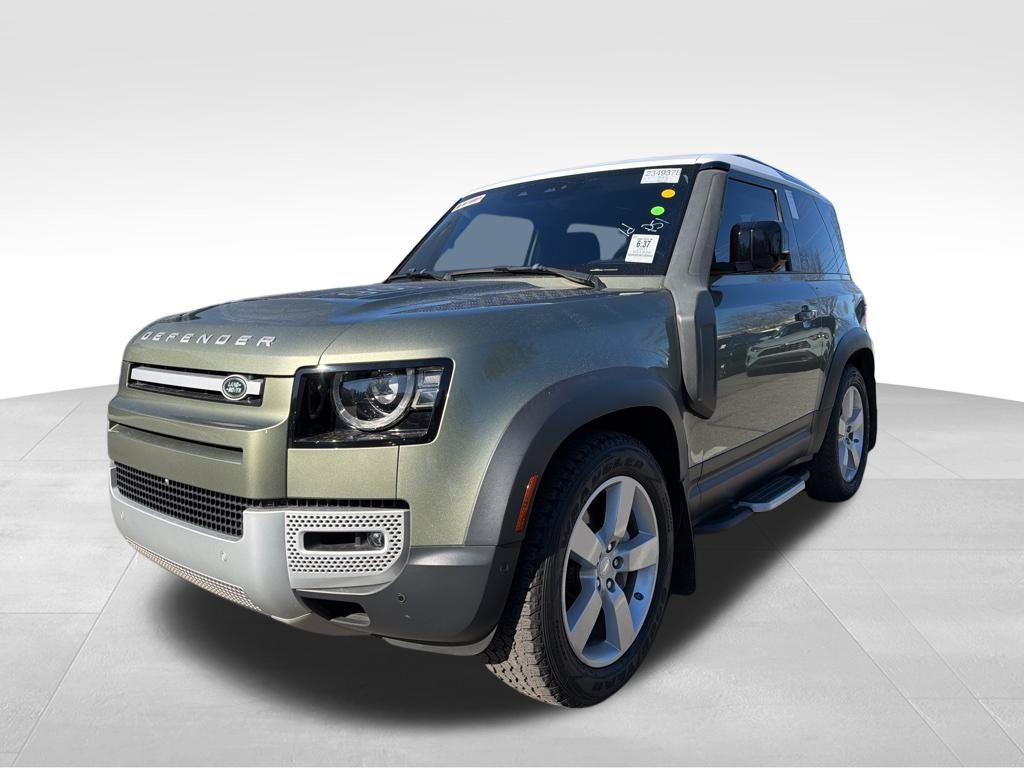 2021 Land Rover Defender First Edition's photo
