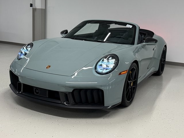 2025 Porsche 911 GTS