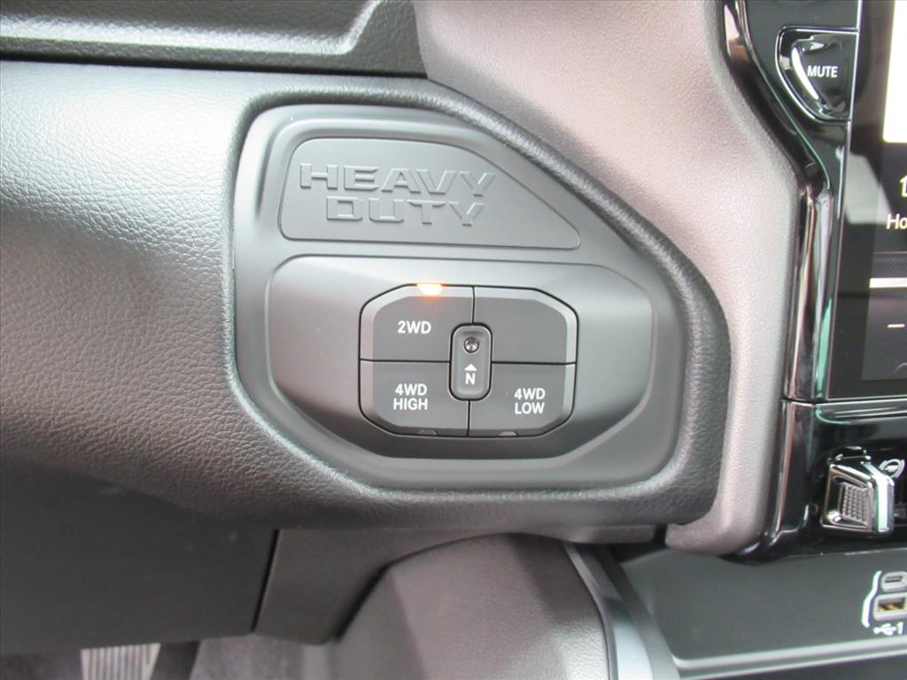 2026 Ram 2500 Laramie photo 26