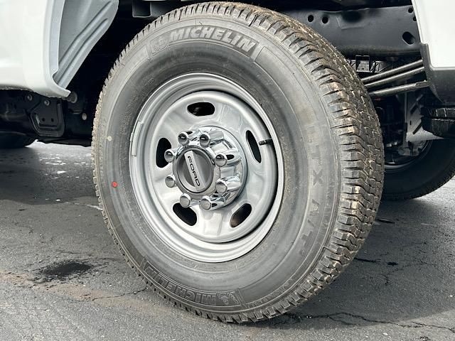 2025 Ford F-250 XL photo 38