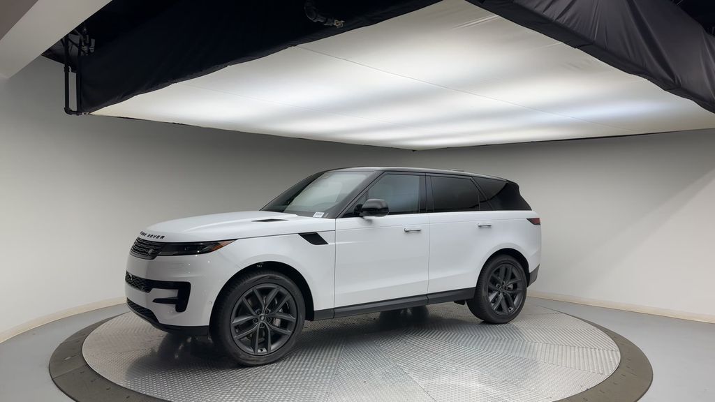 2024 Land Rover Range Rover Sport SE photo 4