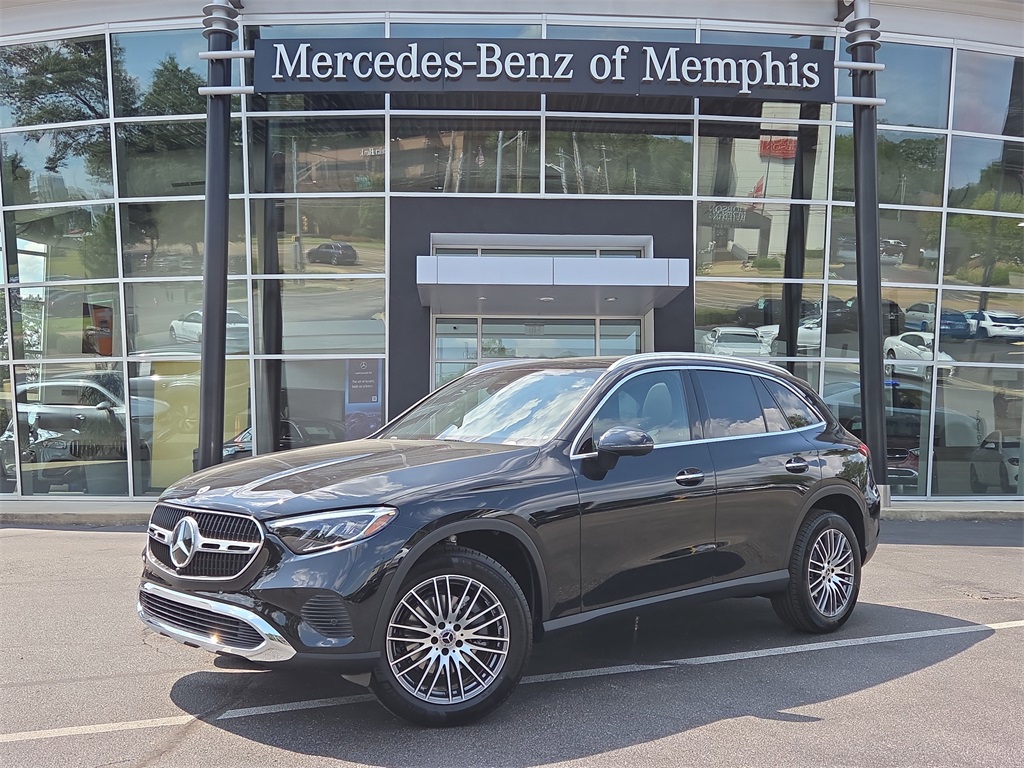 2026 Mercedes-Benz GLC Base's photo