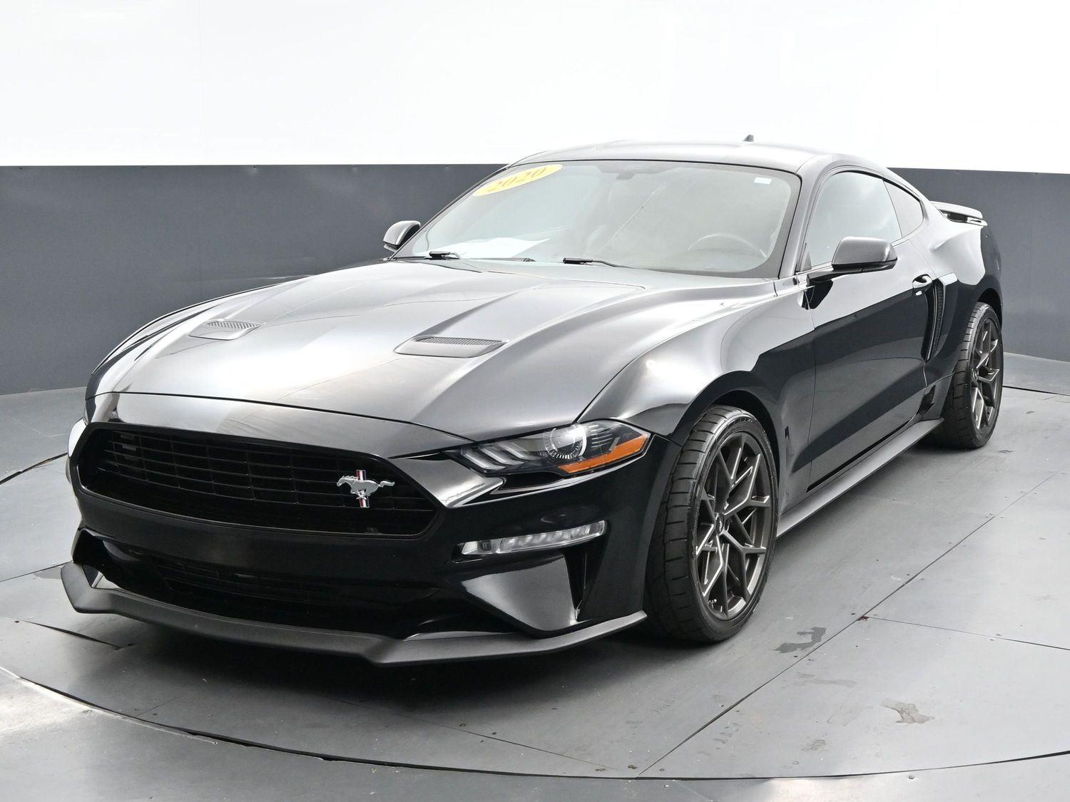 2020 Ford Mustang GT Premium photo 2