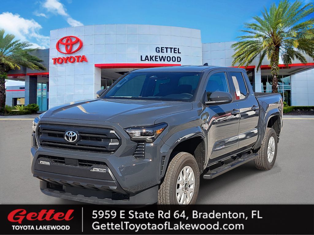 2025 Toyota Tacoma SR5's photo