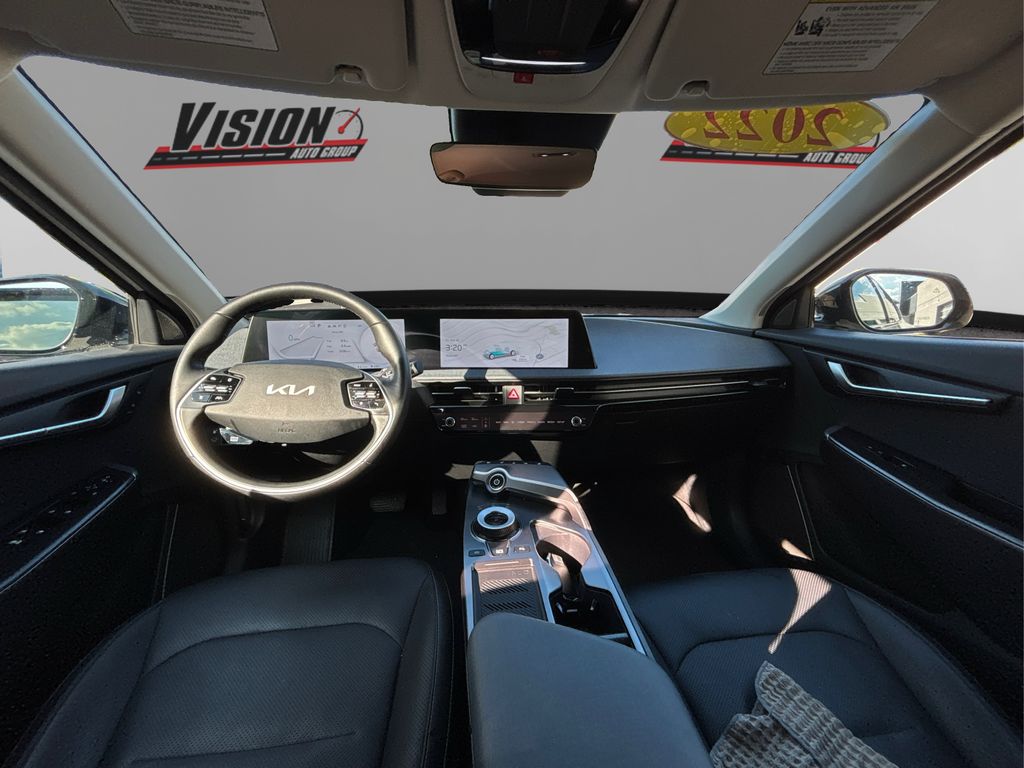 2022 Kia EV6 Wind photo 25