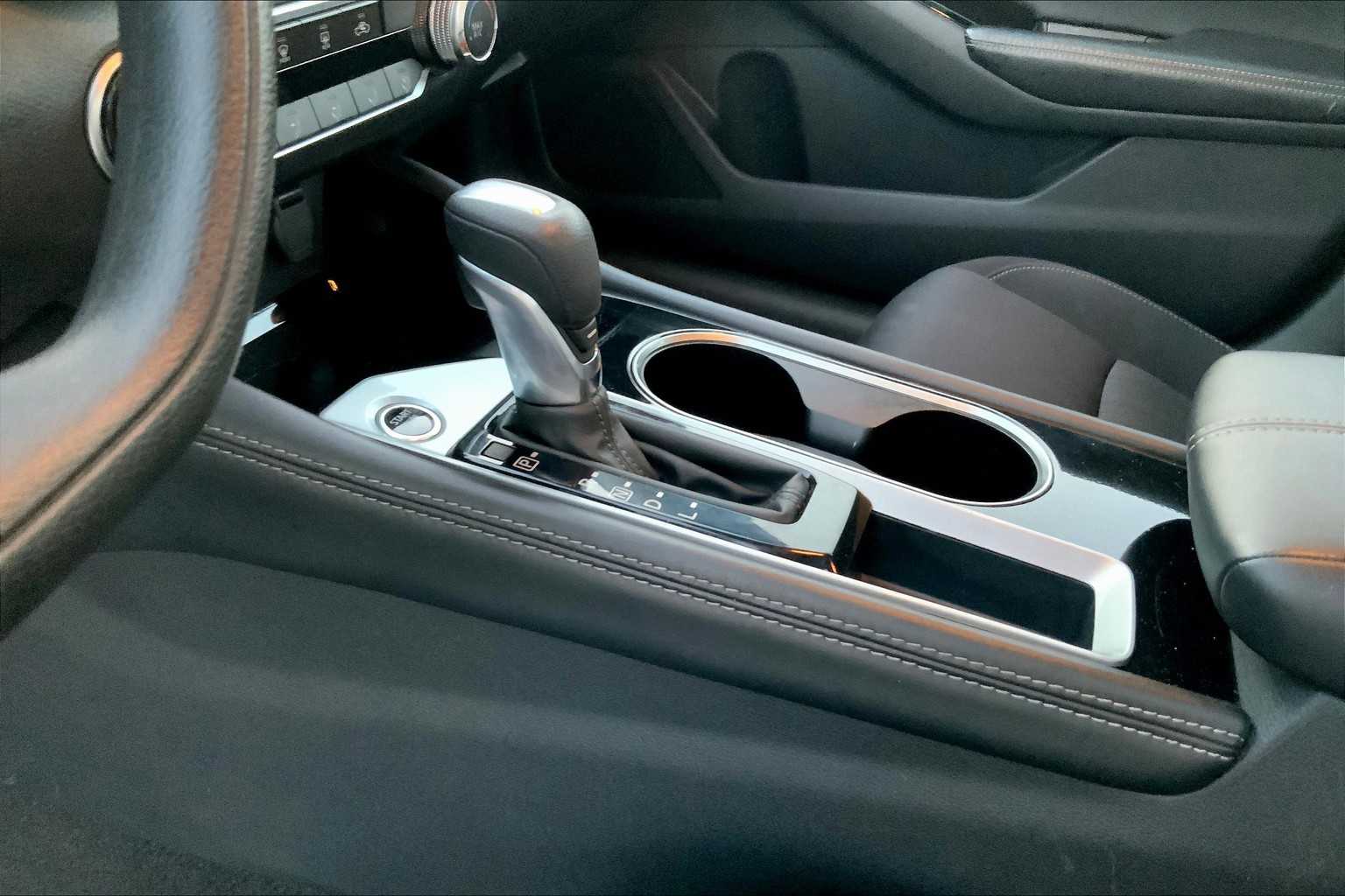 2023 Nissan Altima 2.5 SV photo 15