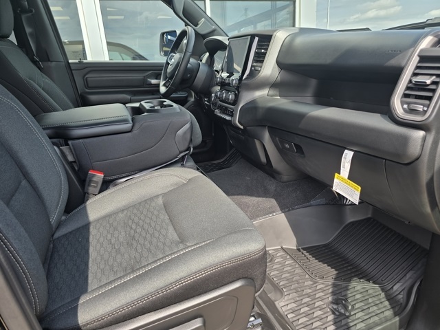 2026 Ram 1500 Tradesman photo 23