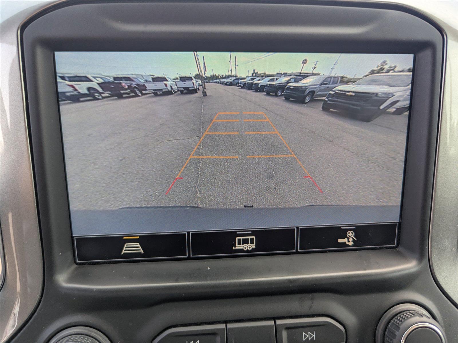 2021 Chevrolet Silverado 1500 RST photo 22