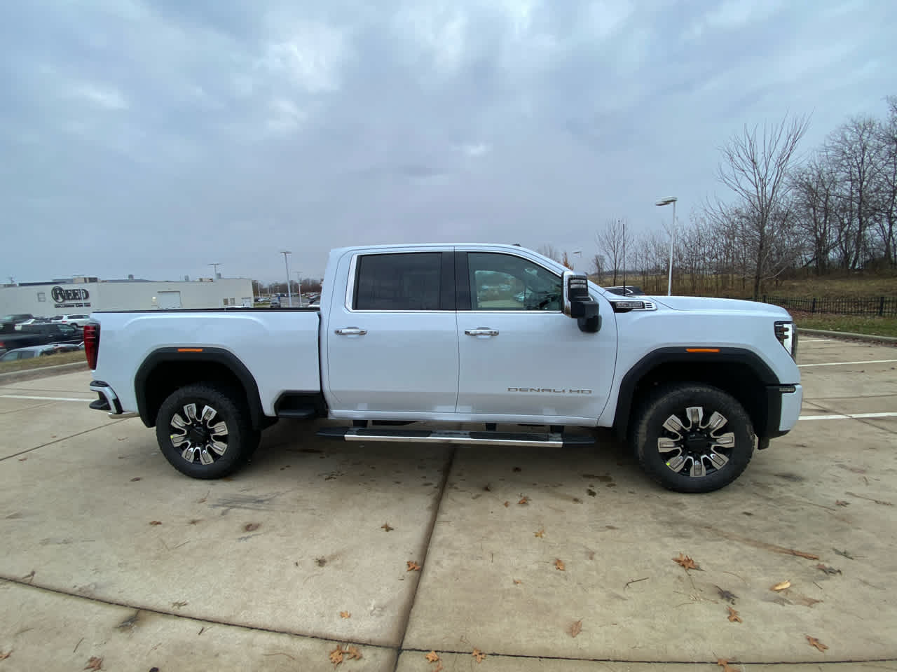 2026 Gmc Sierra 2500 HD Denali photo 2