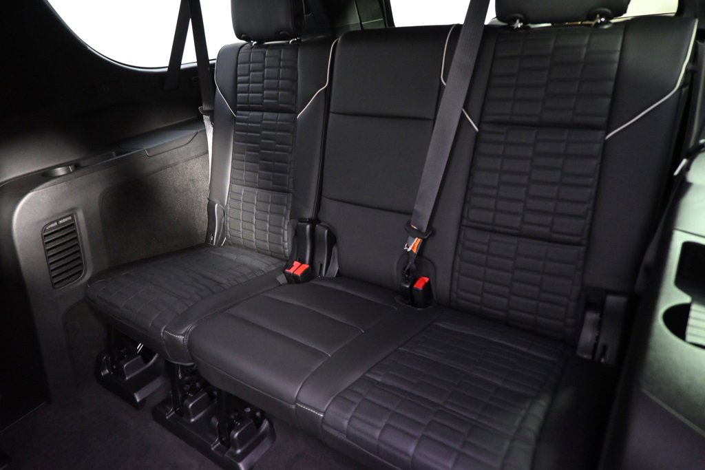 2024 Cadillac Escalade ESV Premium Luxury Platinum photo 21