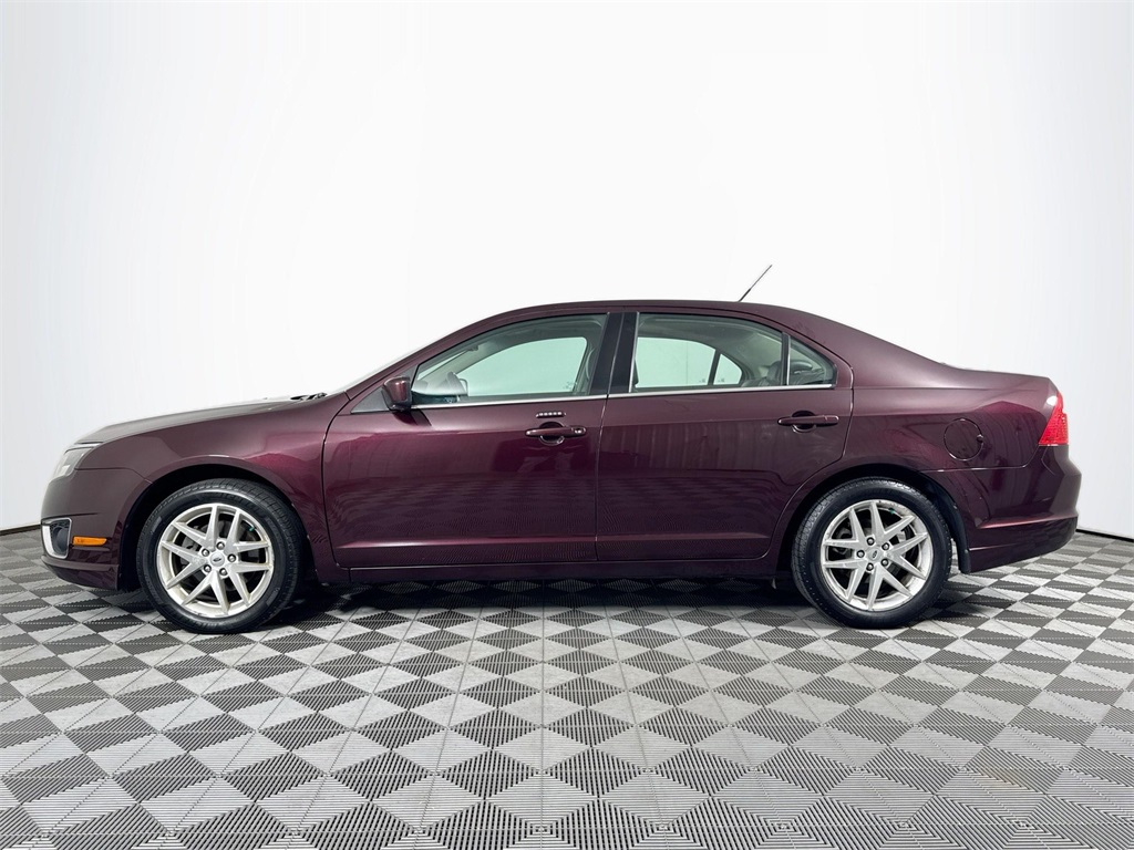 2012 Ford Fusion SEL photo 2