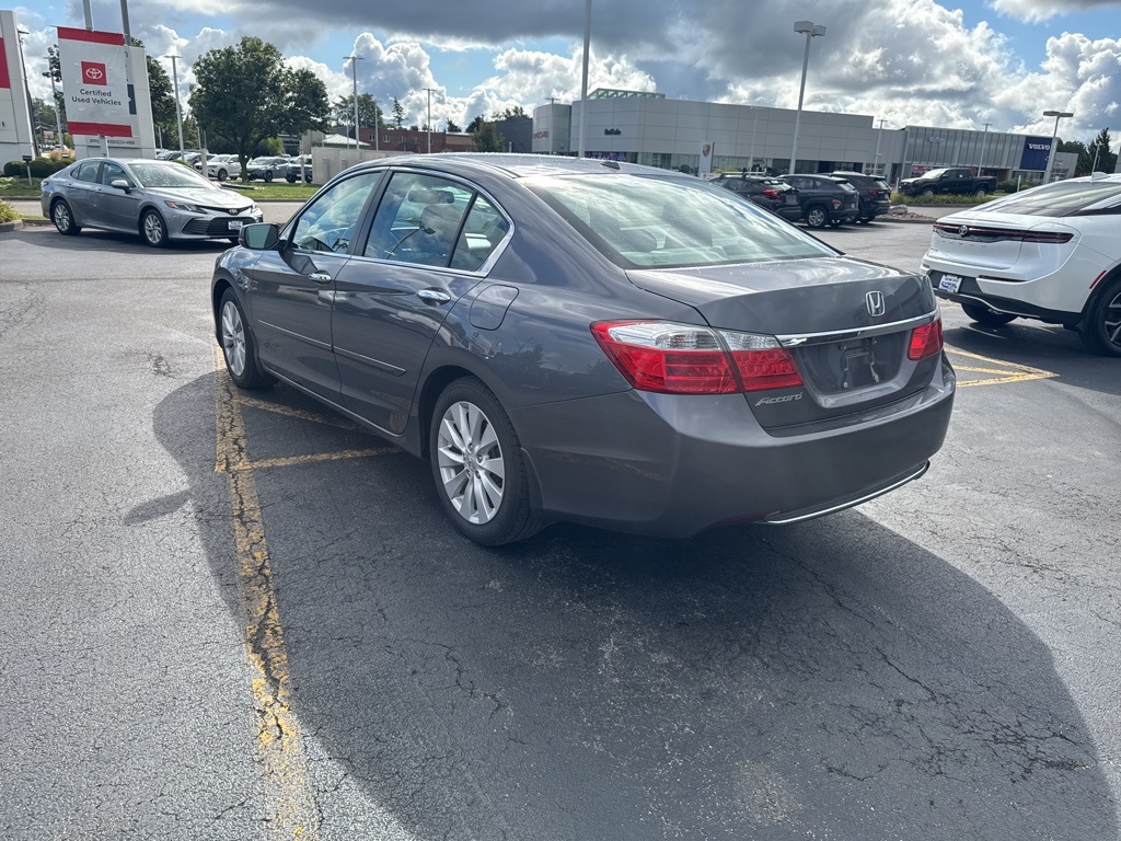 2015 Honda Accord EX-L photo 4