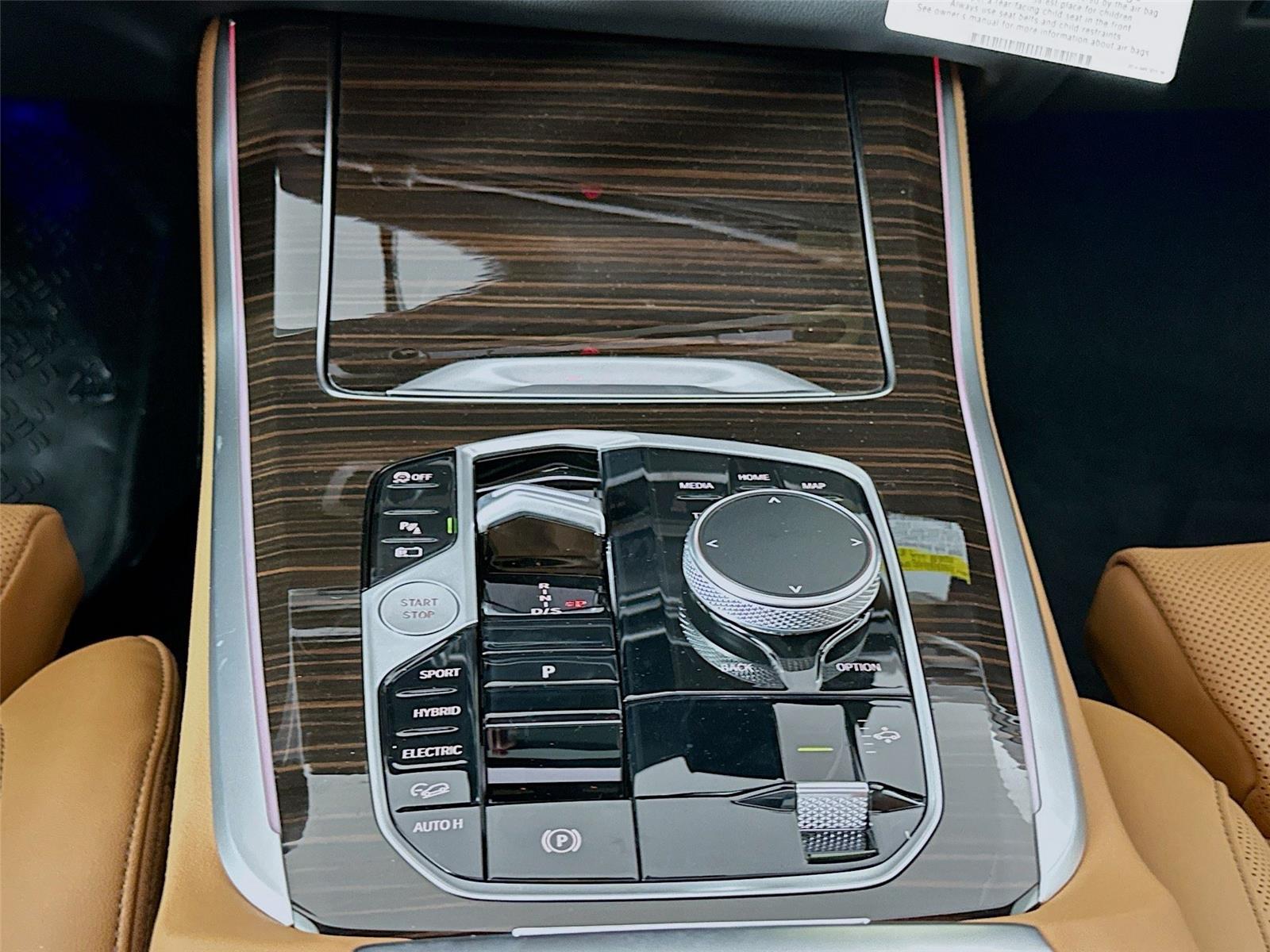2026 Bmw X5 xDrive50e photo 16