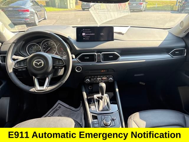 2023 Mazda CX-5 2.5 S Preferred photo 18
