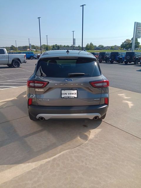 2023 Ford Escape Active photo 3