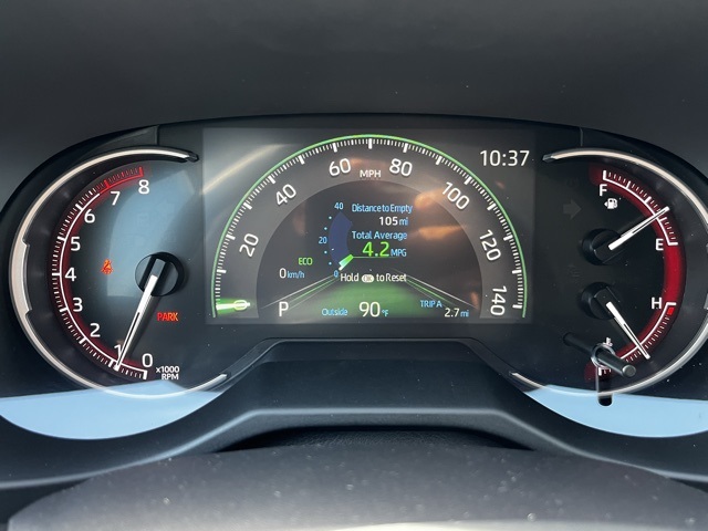 2025 Toyota RAV4 XLE photo 11
