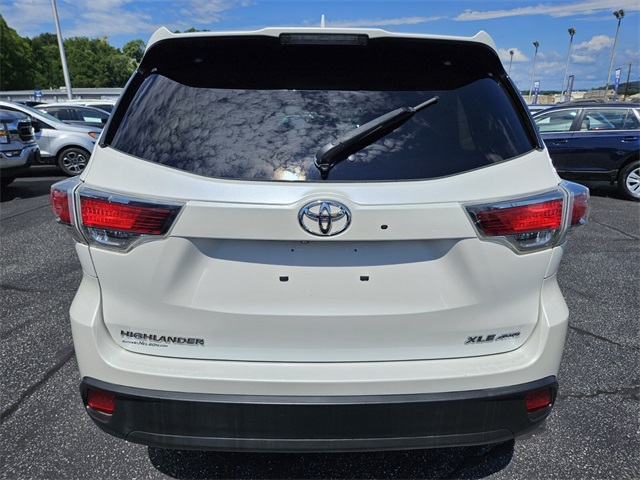 2015 Toyota Highlander XLE photo 5