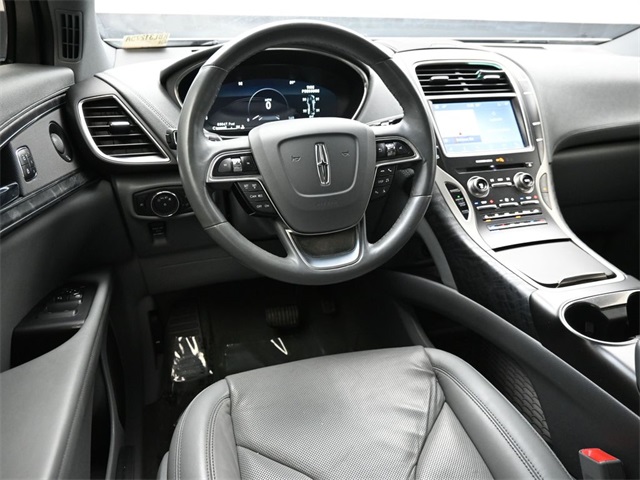 2019 Lincoln Nautilus Reserve photo 14