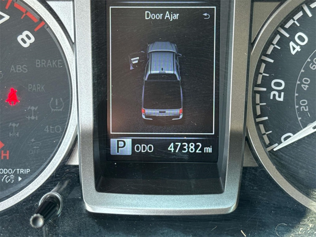 2023 Toyota Tacoma SR5 photo 26