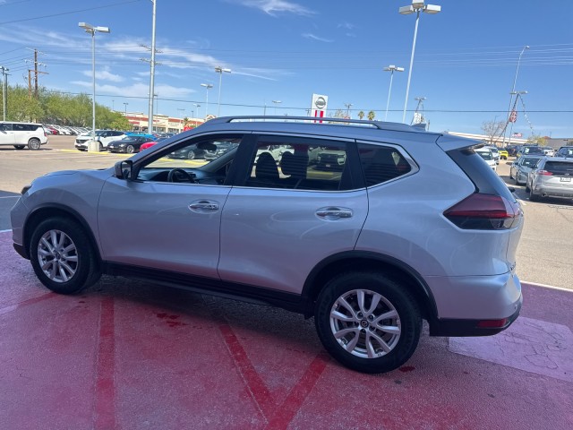 Used 2020 Brilliant Silver Metallic Nissan SV image 16