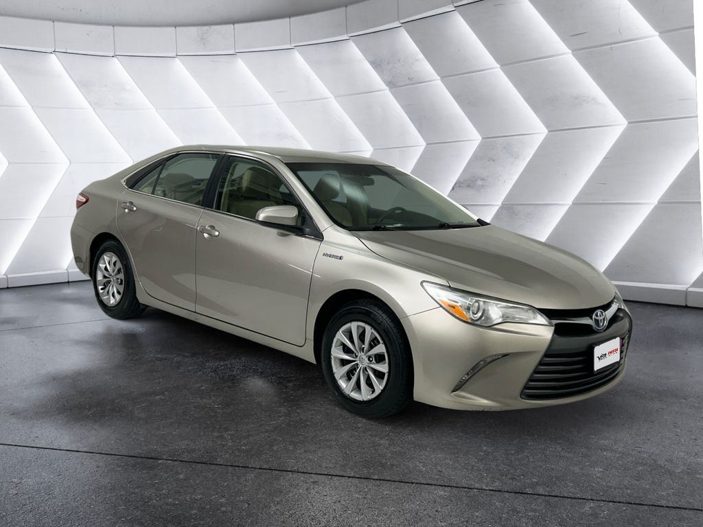 2016 Toyota Camry LE