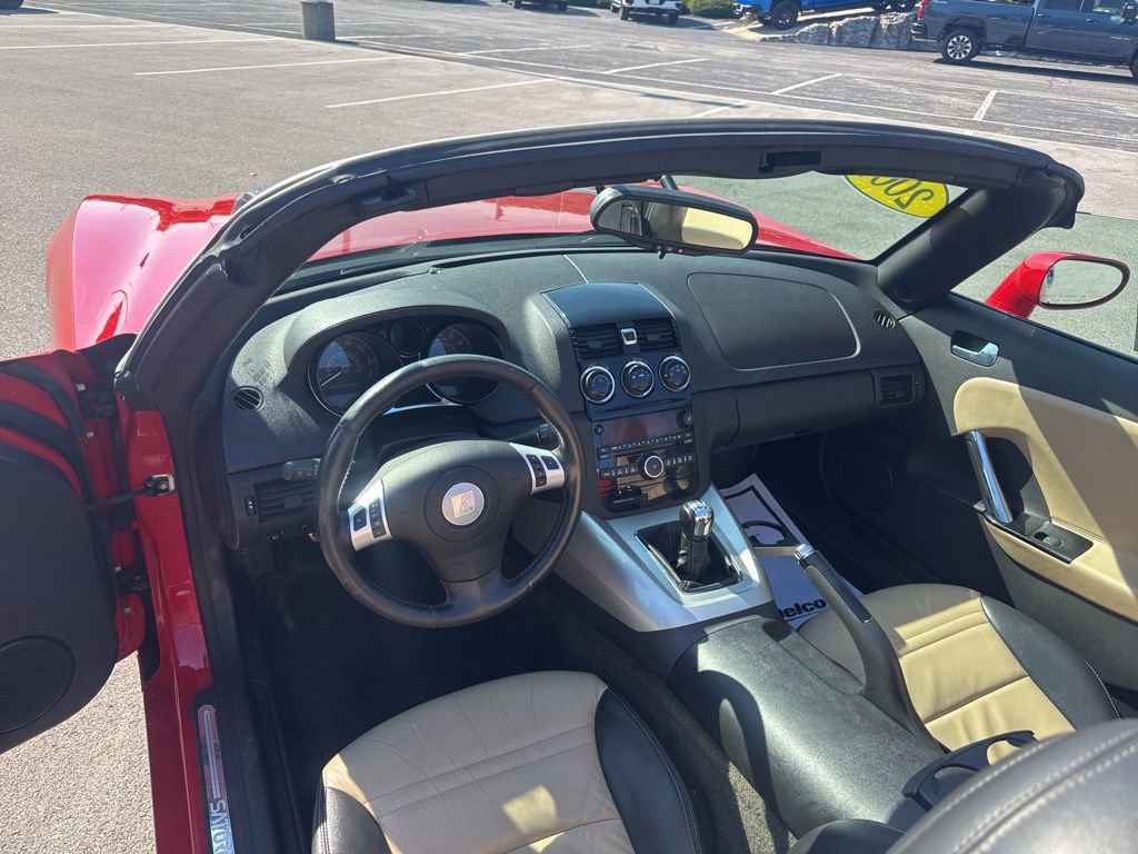 2007 Saturn Sky Convertible photo 18