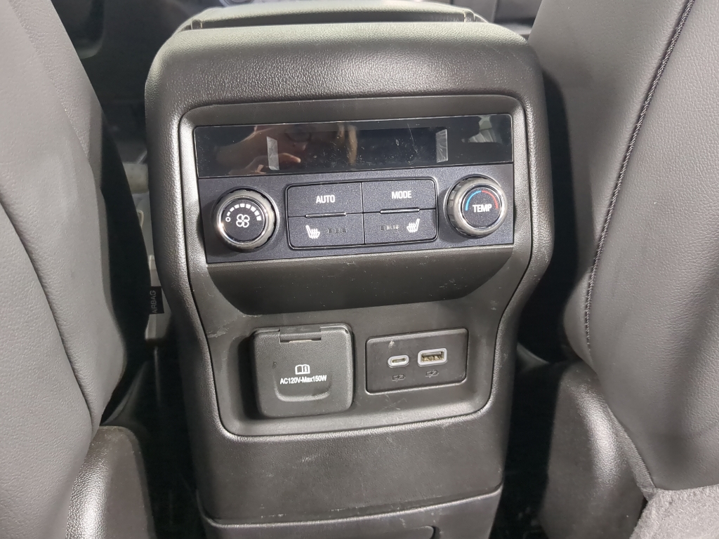 2021 Gmc Acadia SLT photo 23