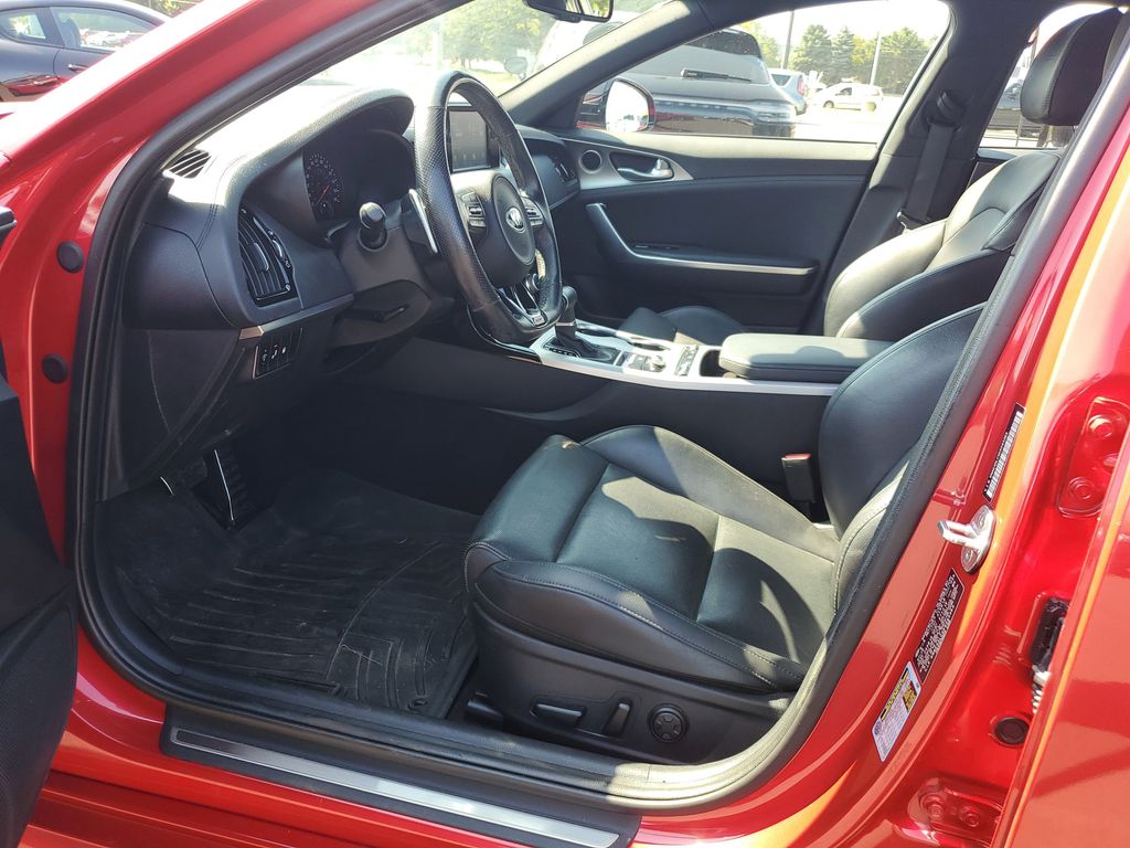 2019 Kia Stinger GT photo 8