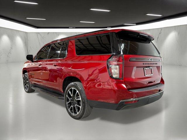 2021 Chevrolet Suburban RST photo 2