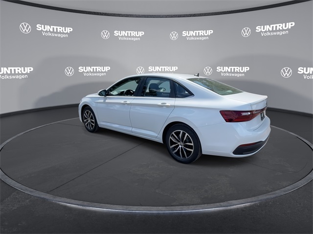 2025 Volkswagen Jetta 1.5T SE photo 11