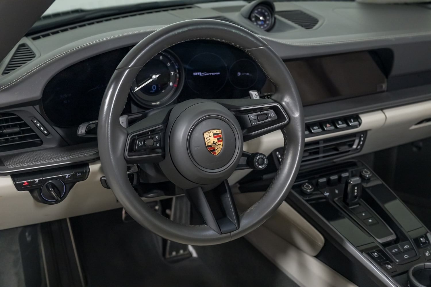 2022 Porsche 911 4 photo 21