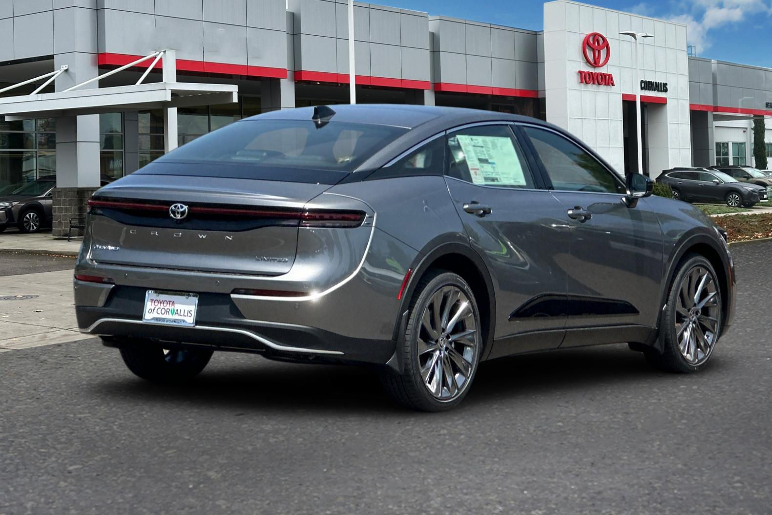 2026 Toyota Crown Limited photo 4