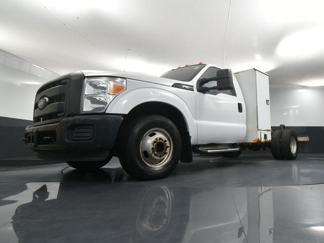2015 Ford F-350 photo 31
