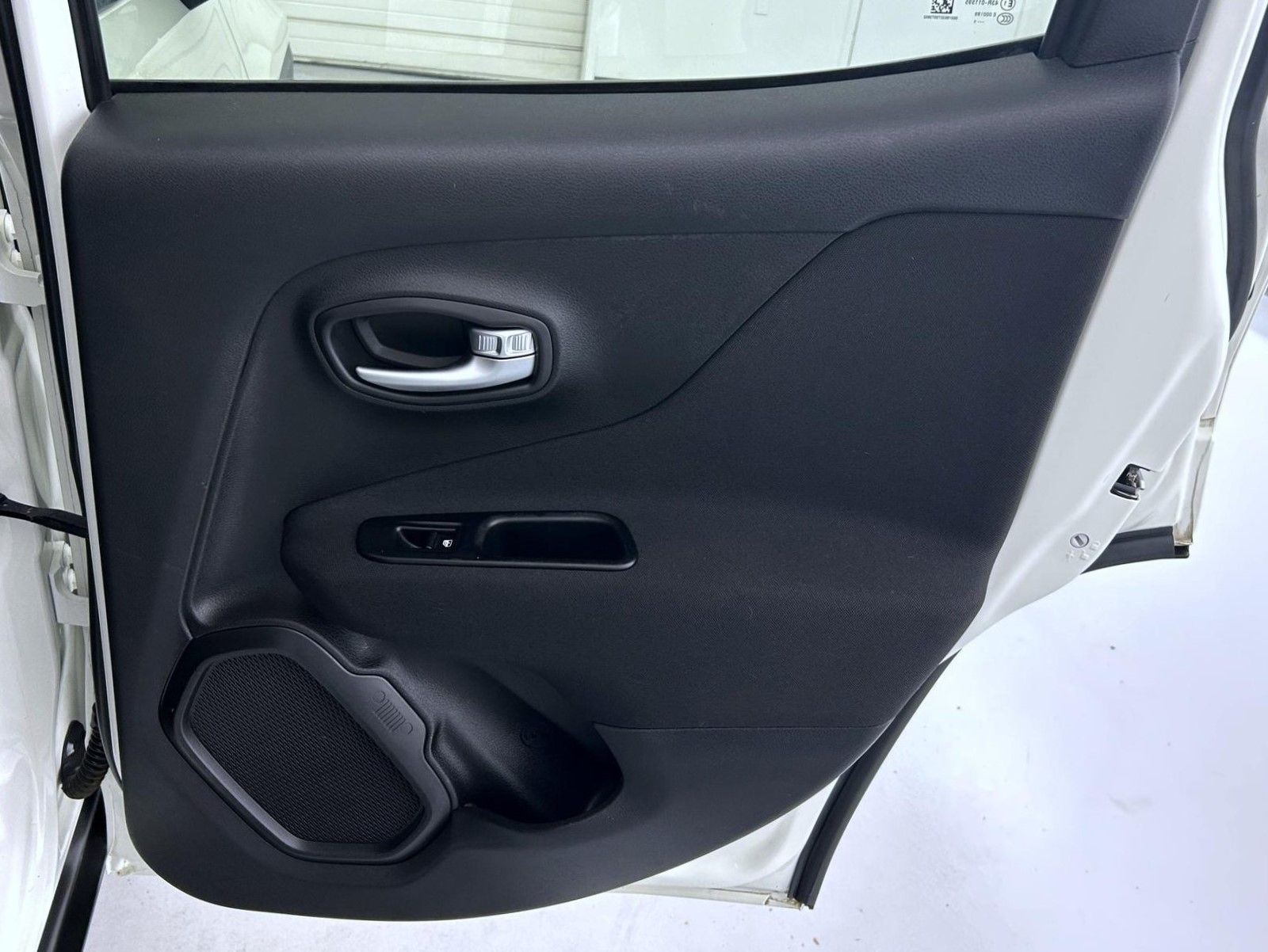 2021 Jeep Renegade Latitude photo 17