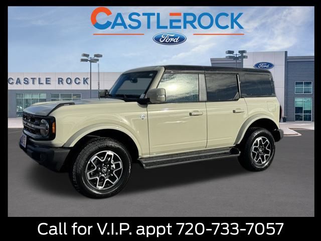 2025 Ford Bronco 4-Door Outer Banks's photo