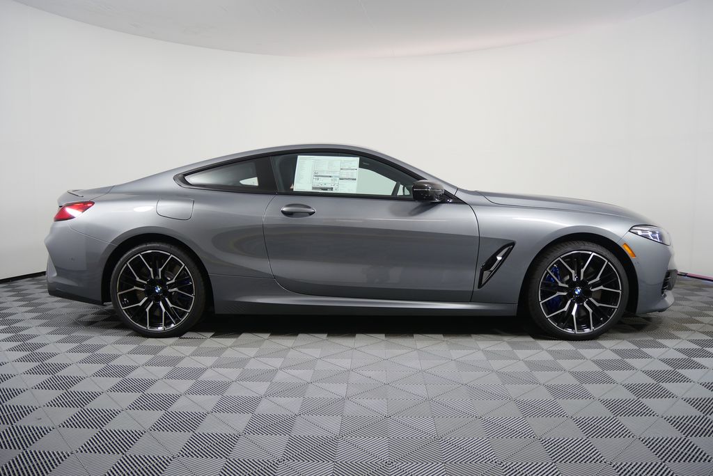 2026 Bmw M850i xDrive photo 2