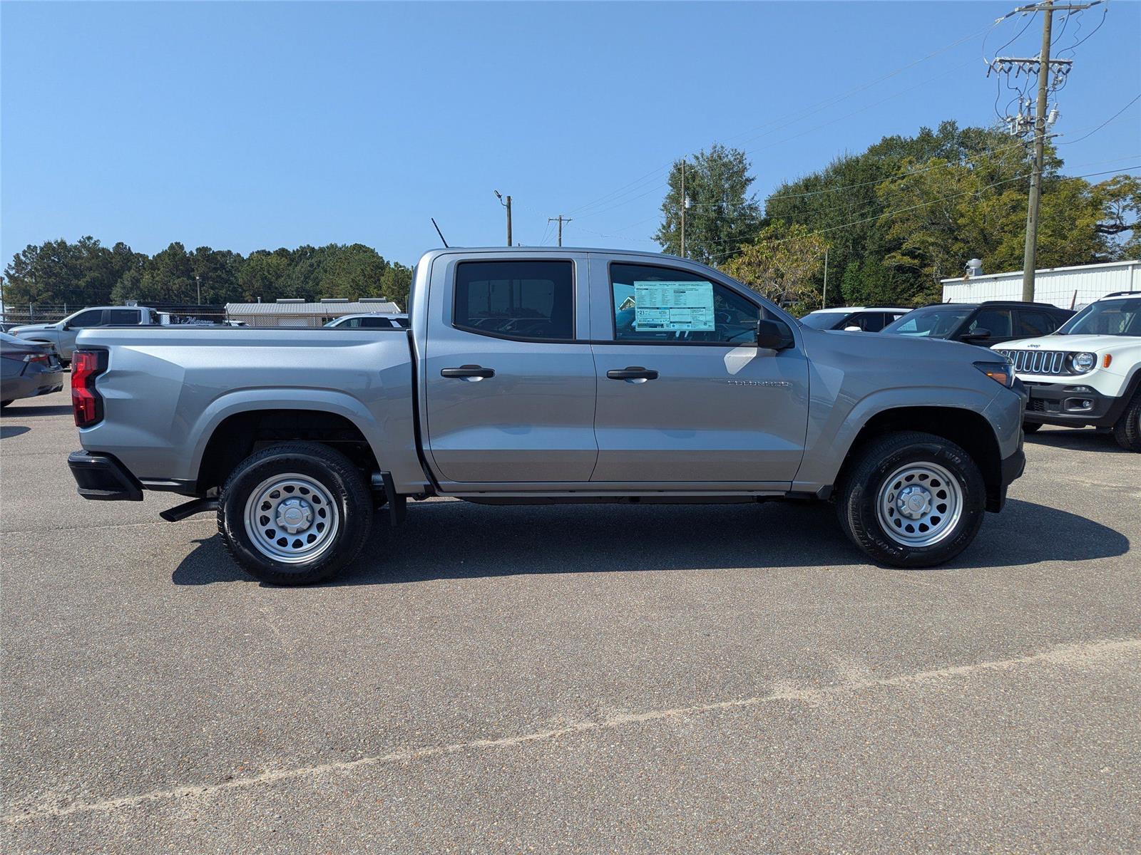 2026 Chevrolet Colorado Work Truck photo 2