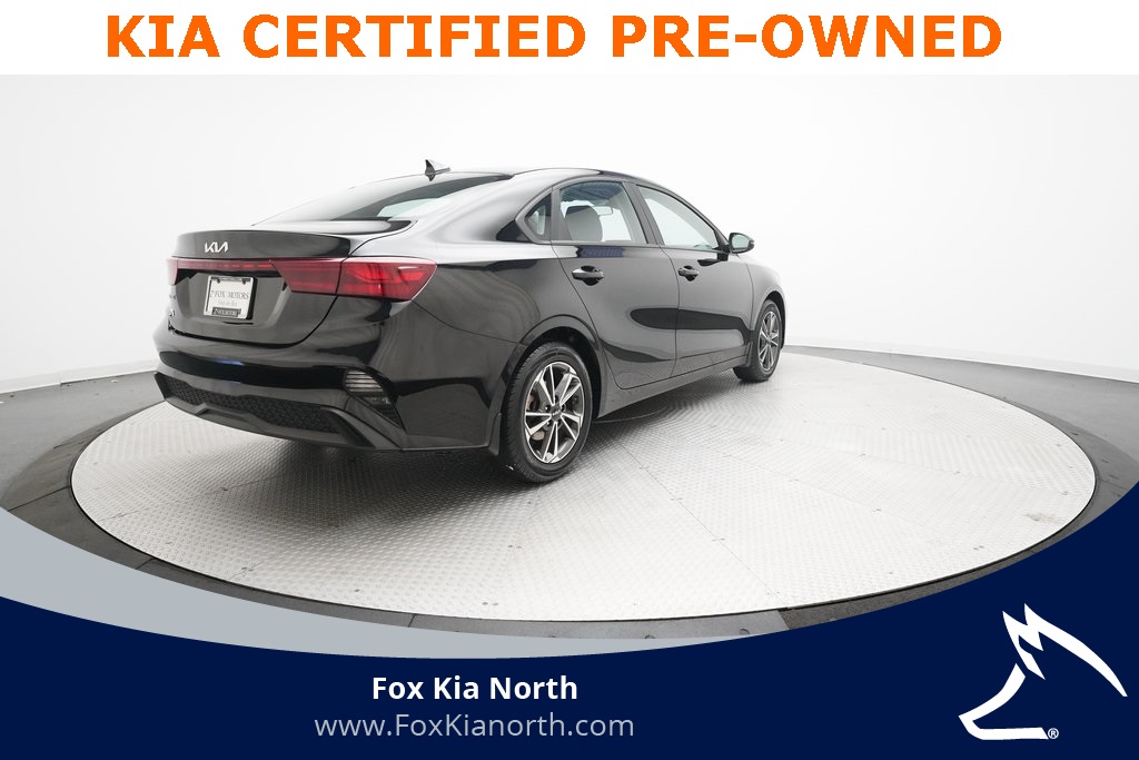 2023 Kia Forte LXS photo 14