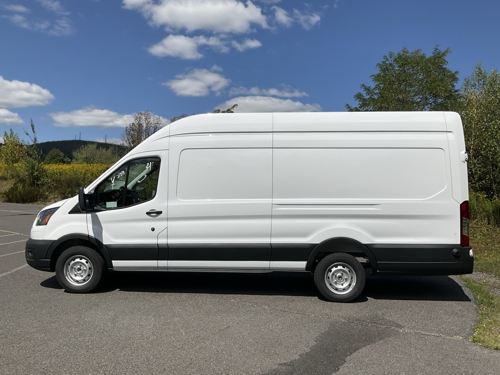 2025 Ford Transit photo 26