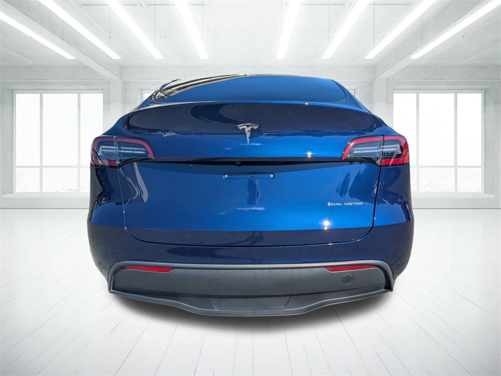 2023 Tesla Model Y Long Range photo 4
