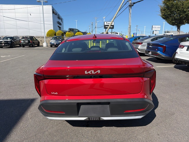 2025 Kia K4 EX photo 4