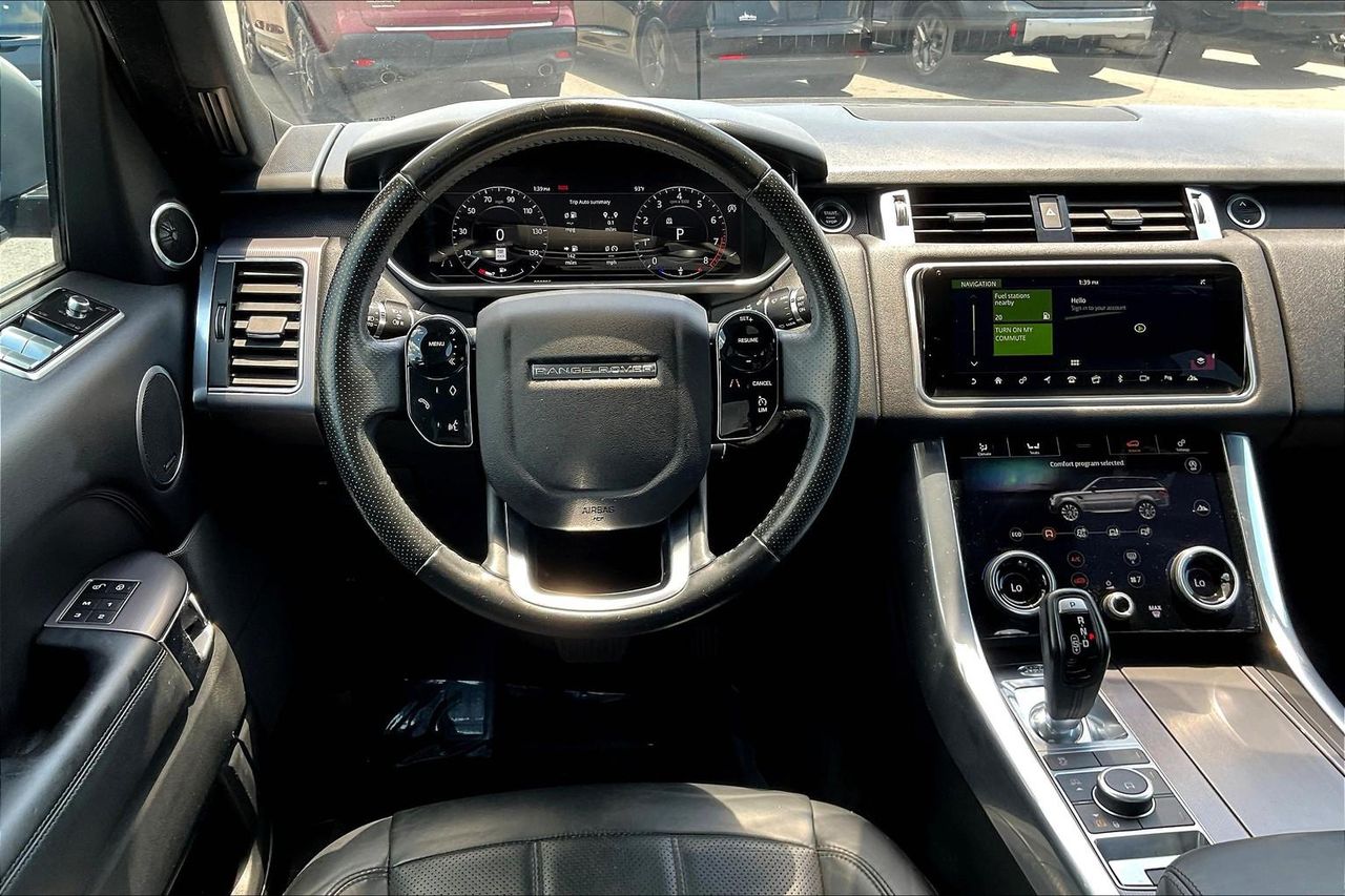2020 Land Rover Range Rover Sport HSE photo 4