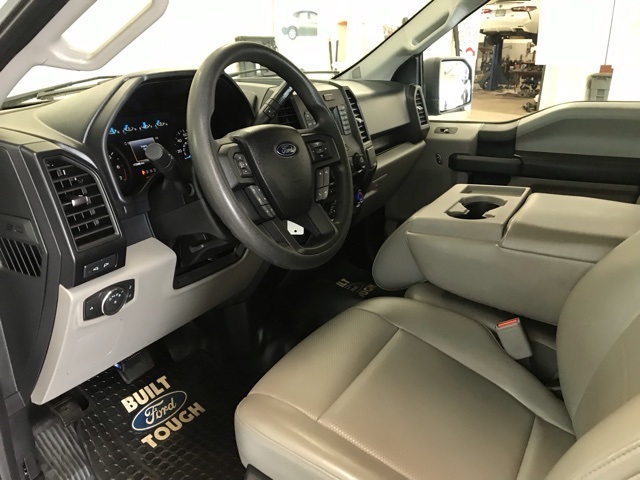 2016 Ford F-150 XL photo 11