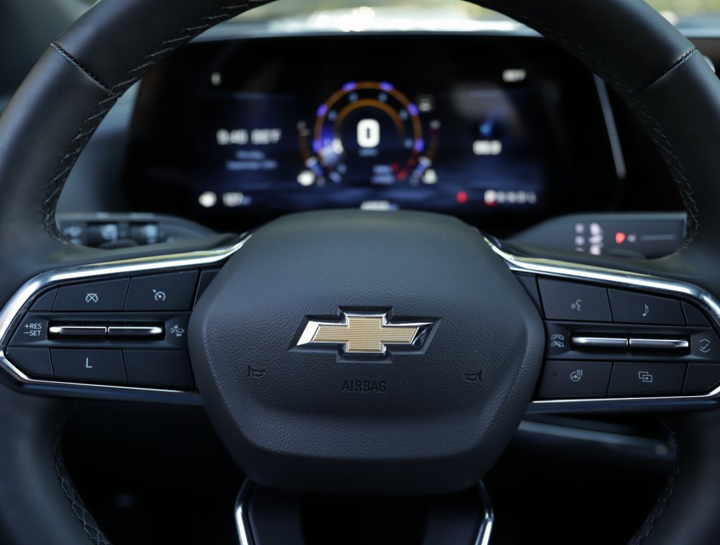 2025 Chevrolet Equinox LT photo 11