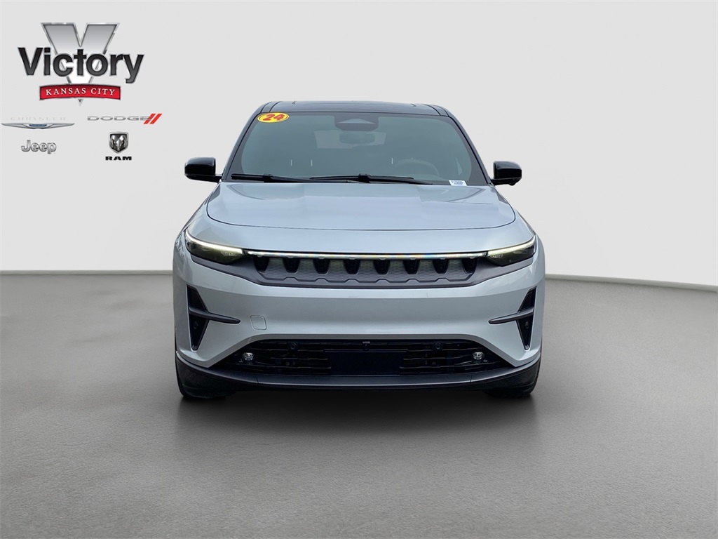 Used 2024 Jeep Wagoneer S Launch Edition with VIN 3C4RJNAK6RT176696 for sale in Kansas City, KS