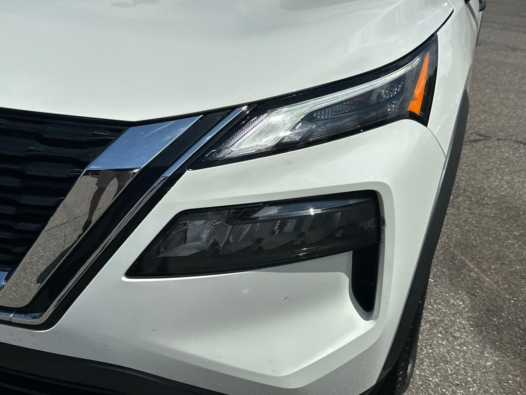 2023 Nissan Rogue S photo 7