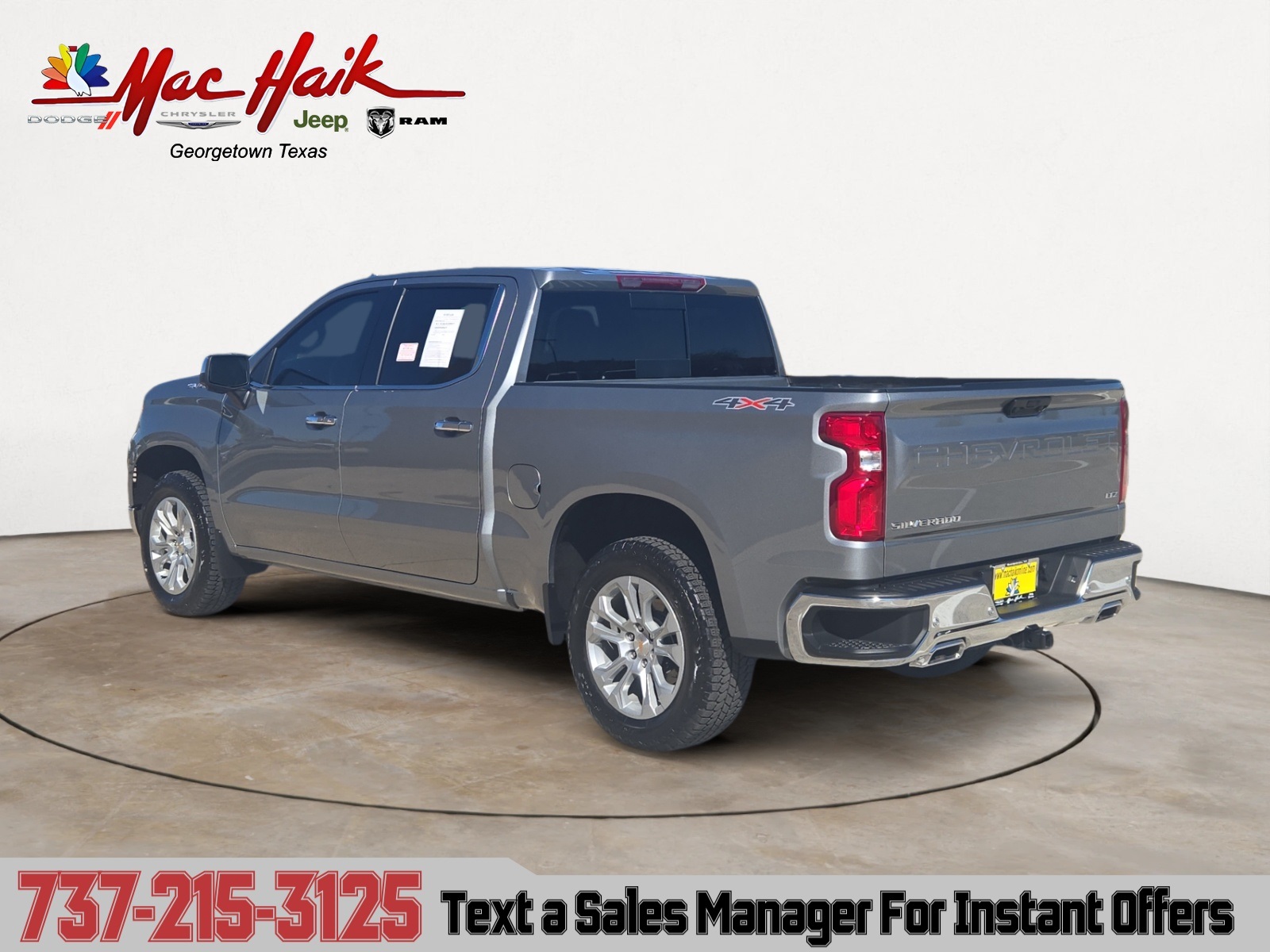 2025 Chevrolet Silverado 1500 LTZ photo 3